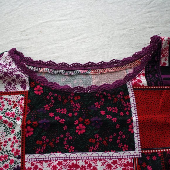 Floral Print Patchwork Top - Like new! - Picture 6 of 7